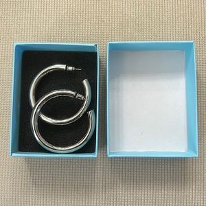 ✨NEW ITEM✨ 14K white gold chunky hoop earrings